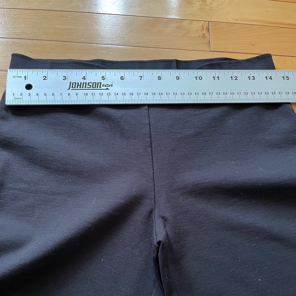 Women’s sleek medium black pants - Picture 6 of 6